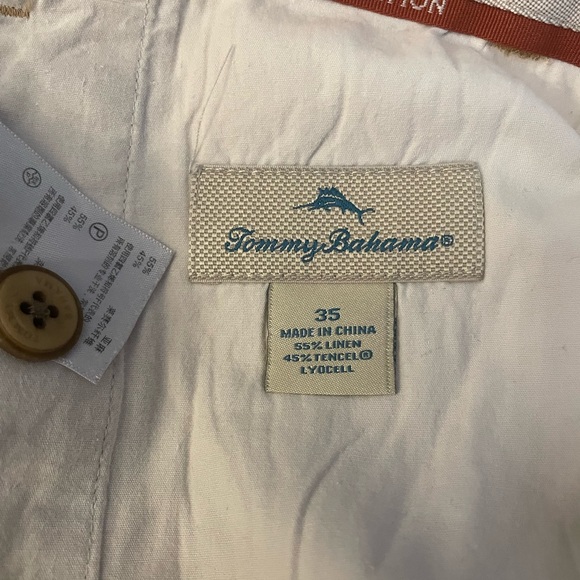 Tommy Bahama Men’s Shorts. Waist Size is 35”. Beautiful Multi Color Design. - Picture 6 of 7